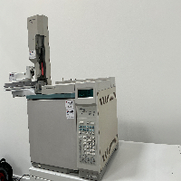 Agilent 6890N GC with Sampler 100 positions - SSL PP FID TCD image 1